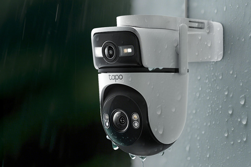 Nová duální kamera od TP-Linku kombinuje širokoúhlý záběr s otočným teleobjektivem