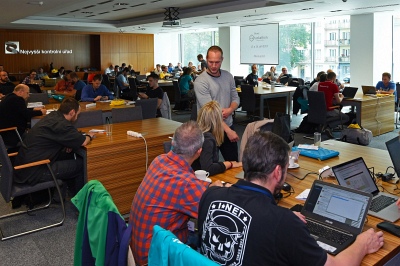 Prvn hackathon veejn sprvy pinesl 15 open data projekt