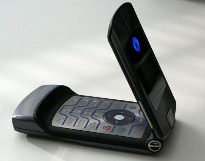 Mobiln telefony oslavuj 45. vro