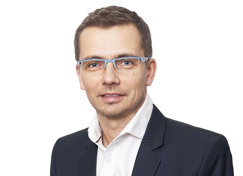 editelem oddlen slueb spolenosti KVADOS se stal David Frber