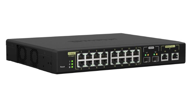 Nov vkonn PoE switch se dvma uplink porty SFP+