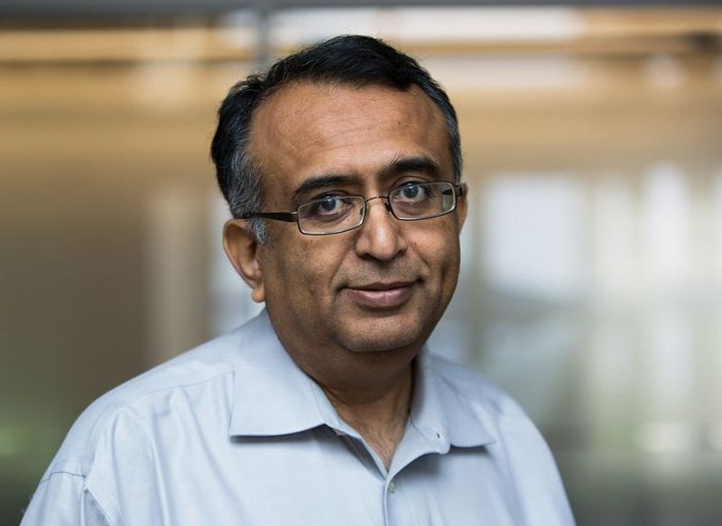 Postu generlnho editele spolenosti VMware se ujme Raghu Raghuram