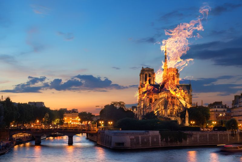 Co nás naučil požár katedrály Notre-Dame o bezpečnosti IT?