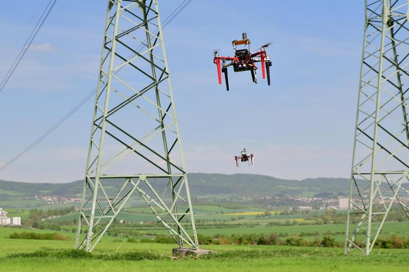 VUT a EPS testuj monosti vyuit autonomnch dron pro inspekci elektrickho veden