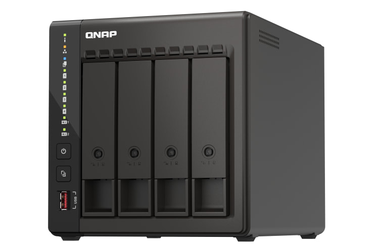 QNAP TS-453E