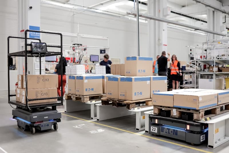 Eaton nasadil autonomn mobiln roboty pro zven efektivity intern logistiky