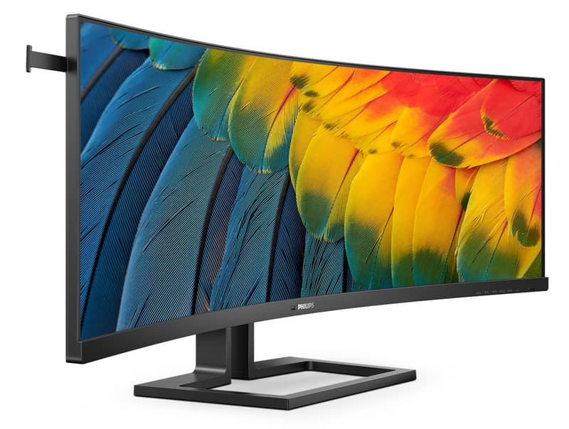 Extra široký monitor Philips nabízí kvalitní obraz a flexibilní možnosti připojení