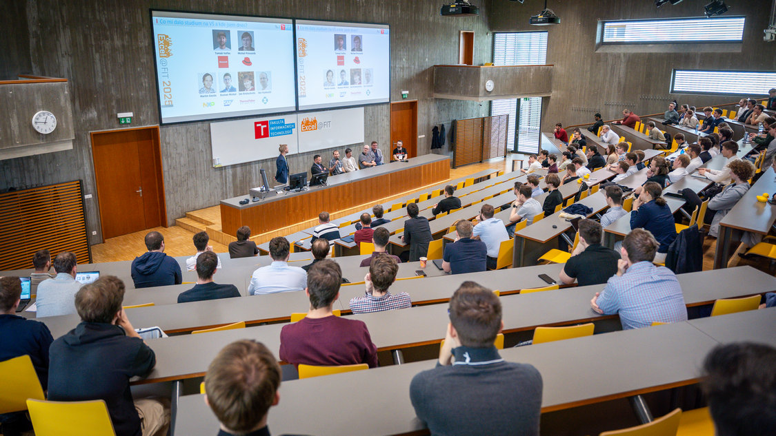 Konference Excel@FIT ukzala, kam smuje vvoj IT