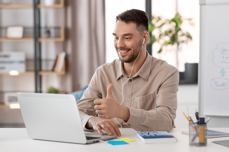 Doch�zkov� syst�m jako pomocn�k, nikoli p�ek�ka: