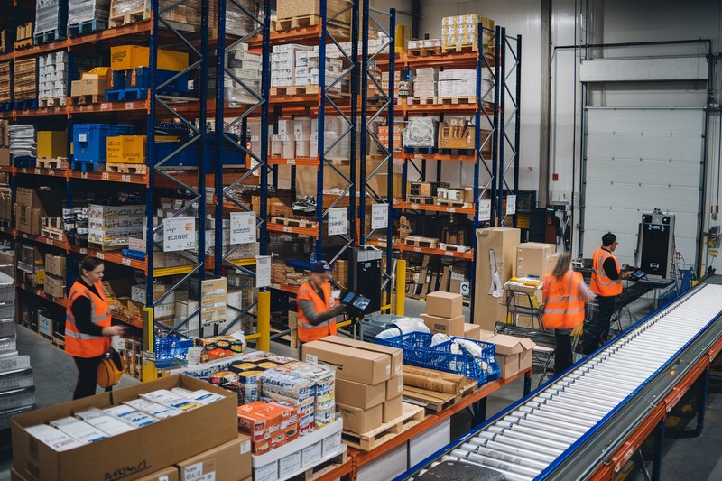 Jak doc�lit pru�n� a efektivn� logistiky?