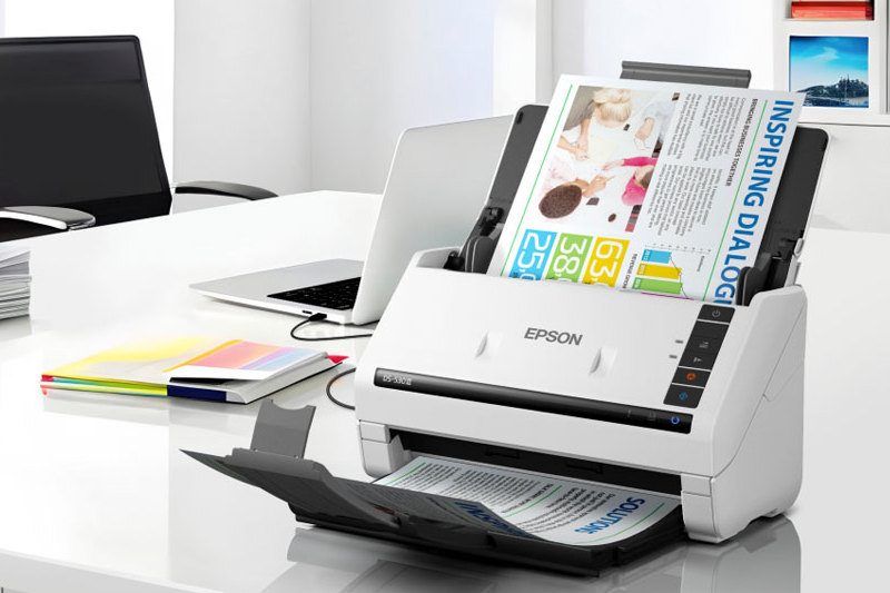 Kompaktn� vysokorychlostn� skener pro efektivn� digitalizaci dokument�